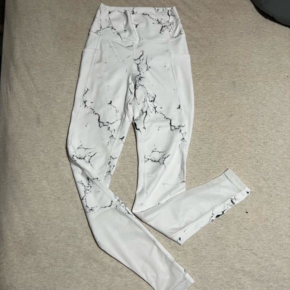 Buffbunny Collection Pants - Buff bunny marble leggings